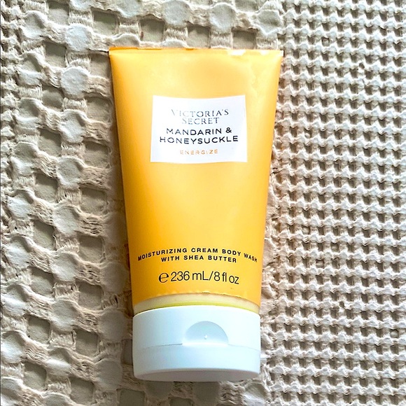 Victoria's Secret Mandarin & Honeysuckle Cream - Picture 1 of 4